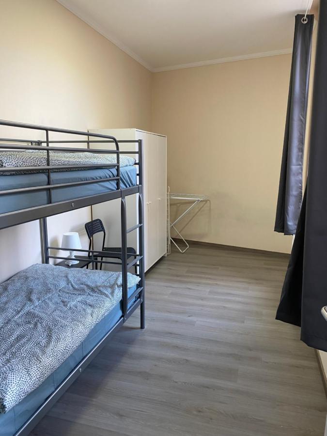 Apartments Plantin 3 Sleeping Rooms 2 Bathrooms. Антверпен Экстерьер фото